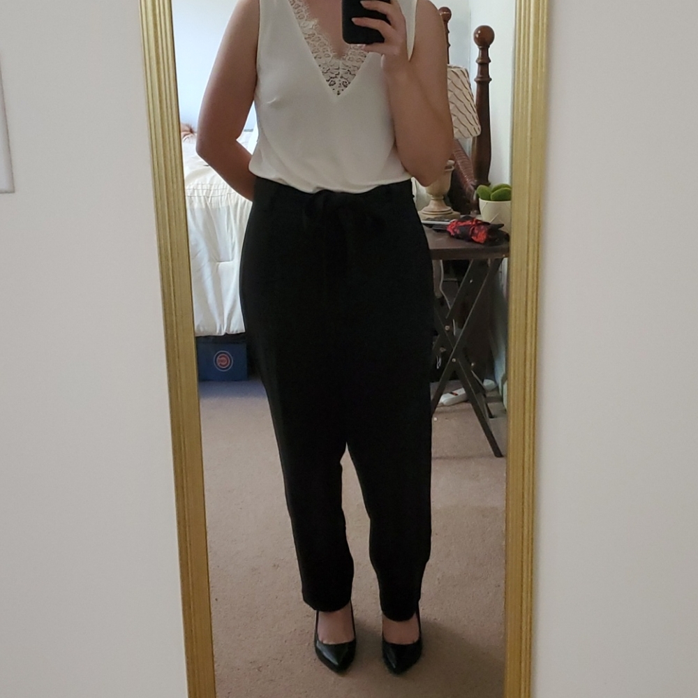 Tie waist pants size 10